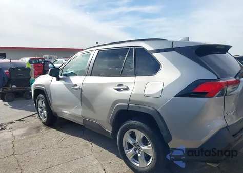 2020 Toyota Rav4 Xle from USA, damaged, VIN 2T3W1RFV4LW085665